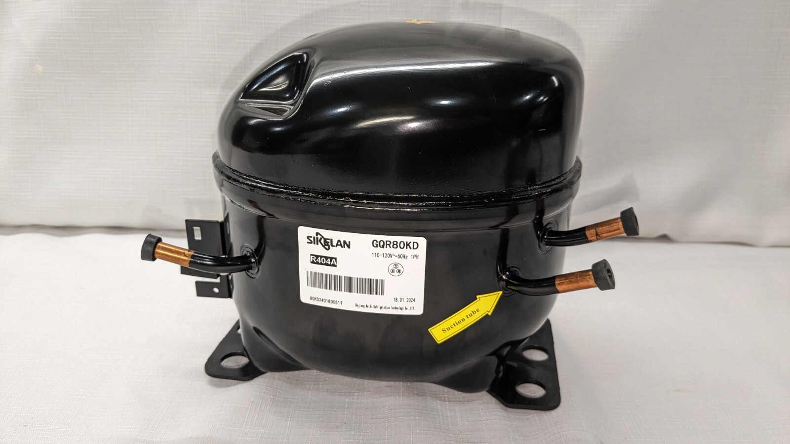 Sikelan GQR80KD 1/3hp 1945BTUs 110VAC R404a LBP / MBP Refrigeration Compressor