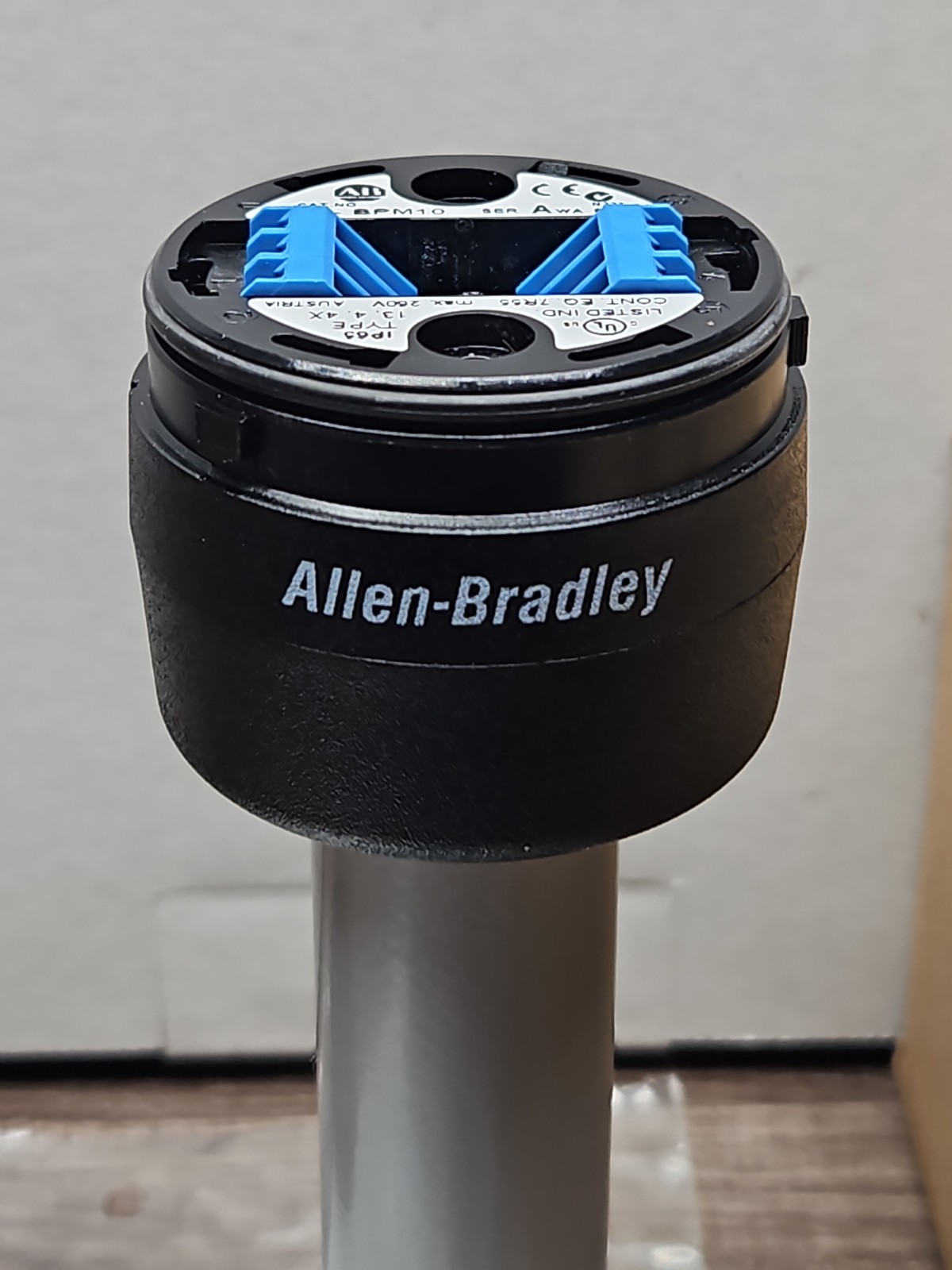Allen Bradley Bulletin 855E-BPM10C Mounting Base