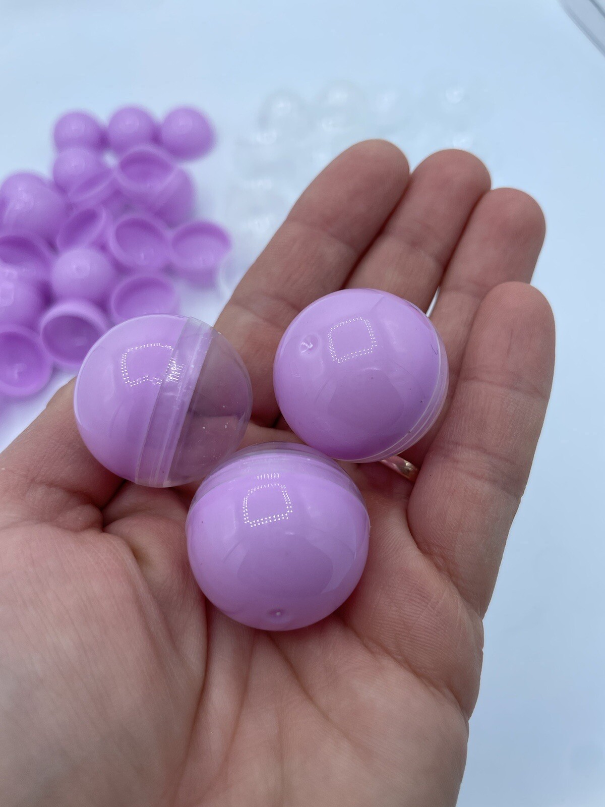 Empty Clear-Lavender Colored Round Capsules 1.1 inch Bulk Purple Half Capsule