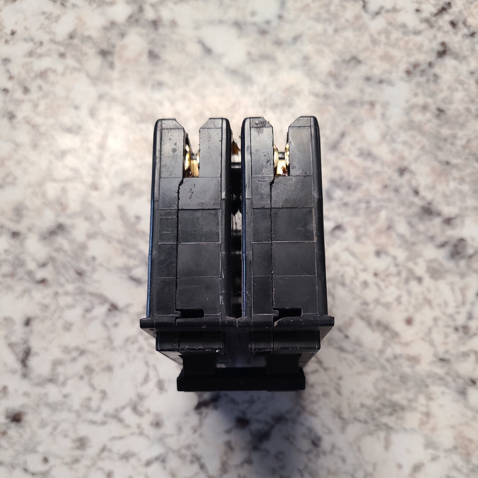 UL Square D Circuit Breaker 2-Pole 40 Amp 120/240 Volt AC