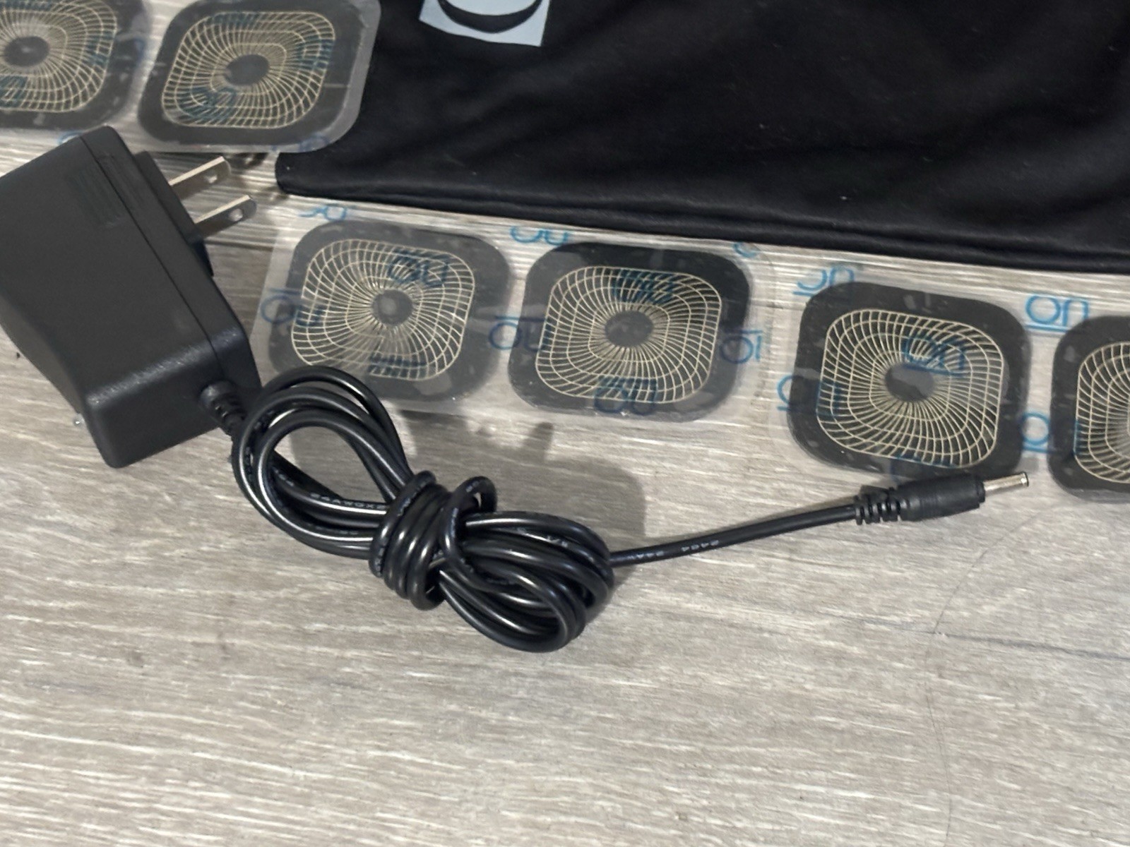Compex Sport Elite EMS Unit (It won’t turn on) AS-IS PARTS OR REPAIR, READ BELOW