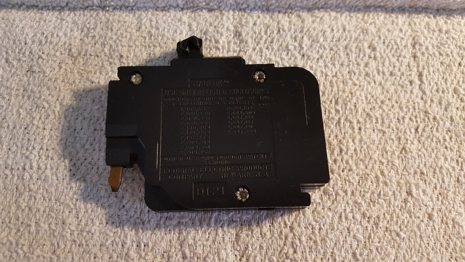 FEDERAL ELECTRIC FPE 1 POLE 15 AMP CIRCUIT BREAKER (THIN) NC115 BROWN OR BLACK