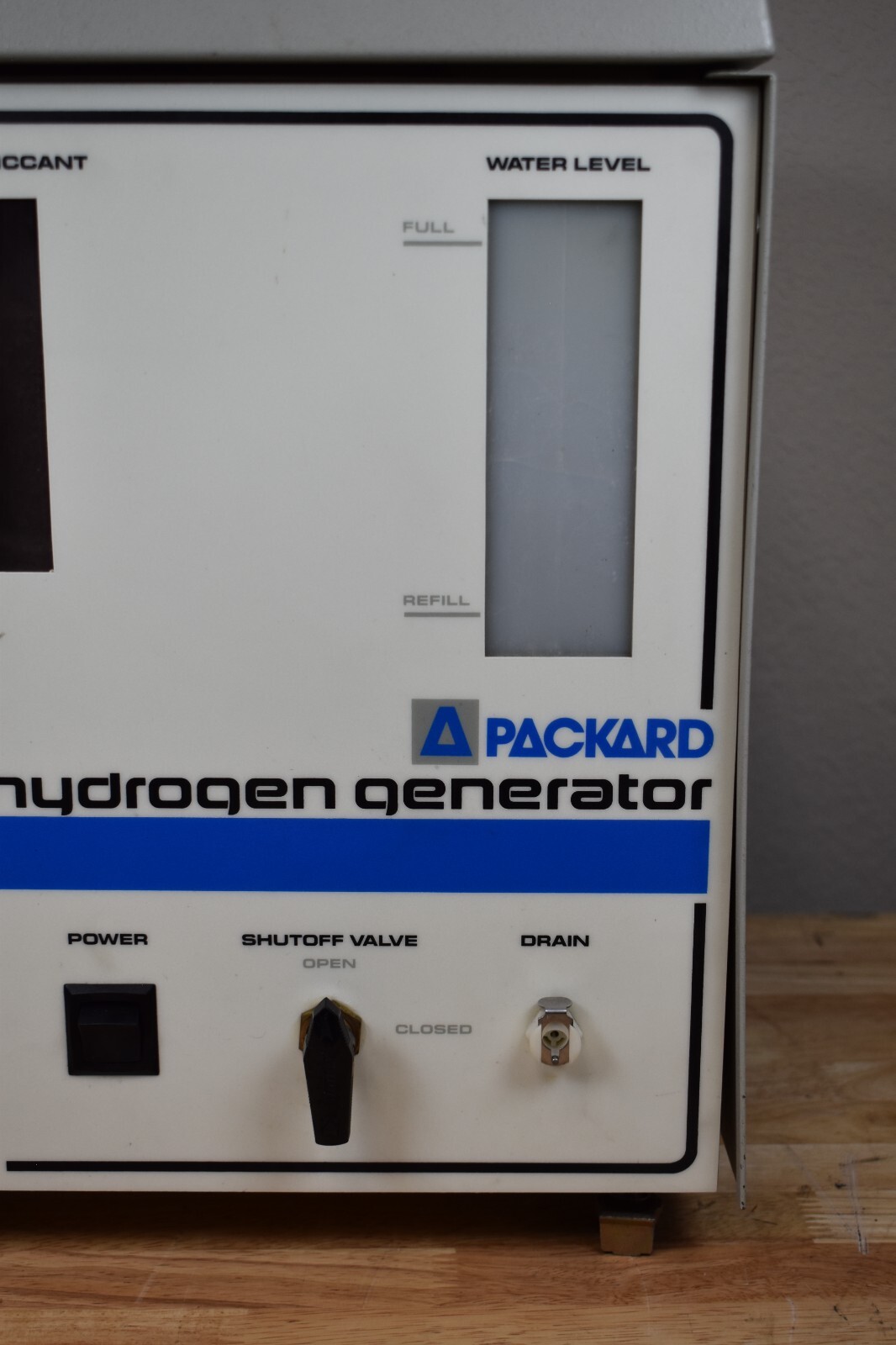 Packard Hydrogen Generator A8200 Model 8200 100-122 VAC