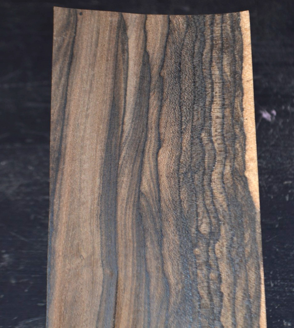 Ziricote Wood Veneer Sheet 4.5 x 45 inches 1/42nd 42083-97