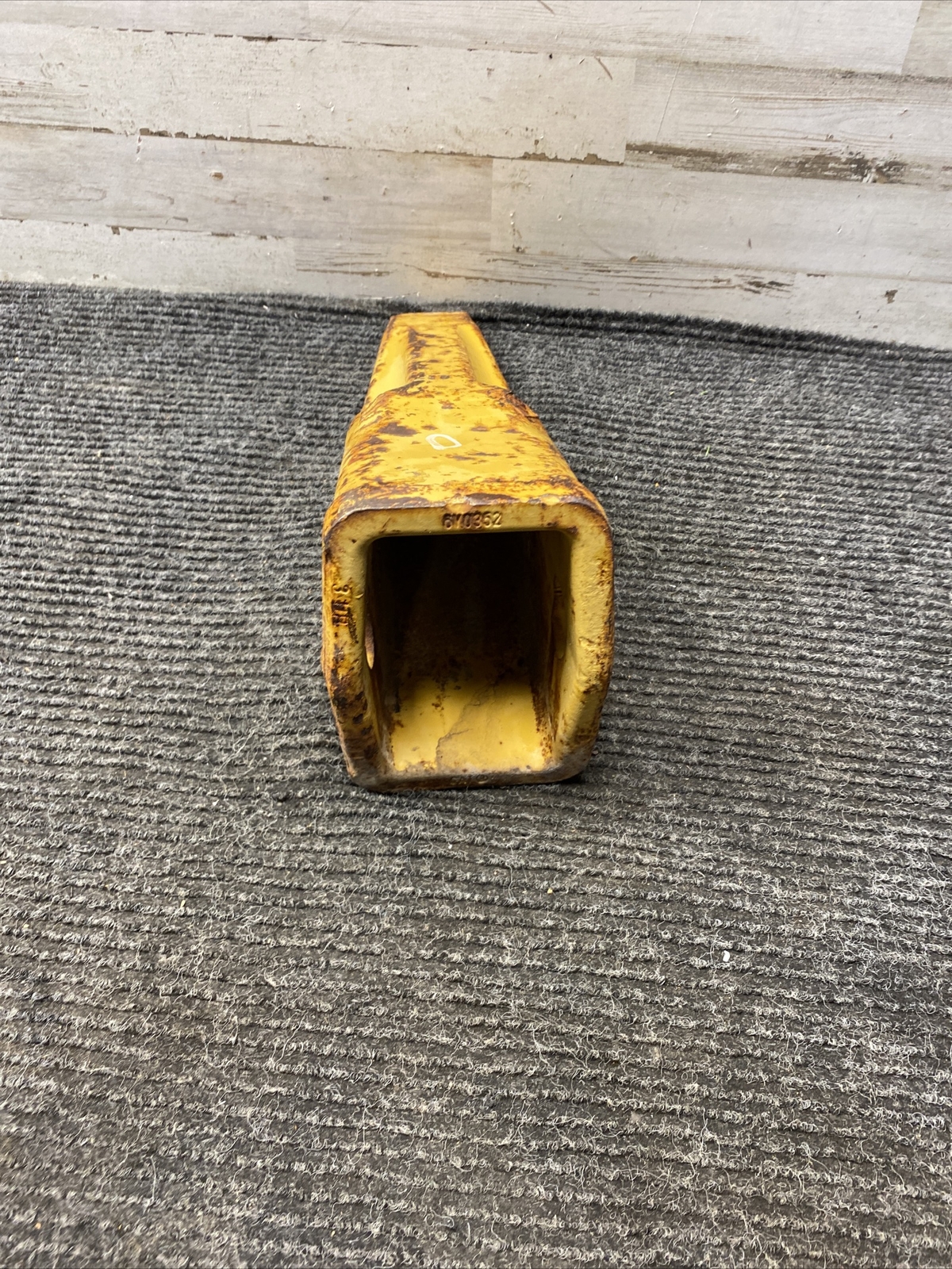 OEM CAT CATERPILLAR RIPPER TIP TOOTH 6Y0352