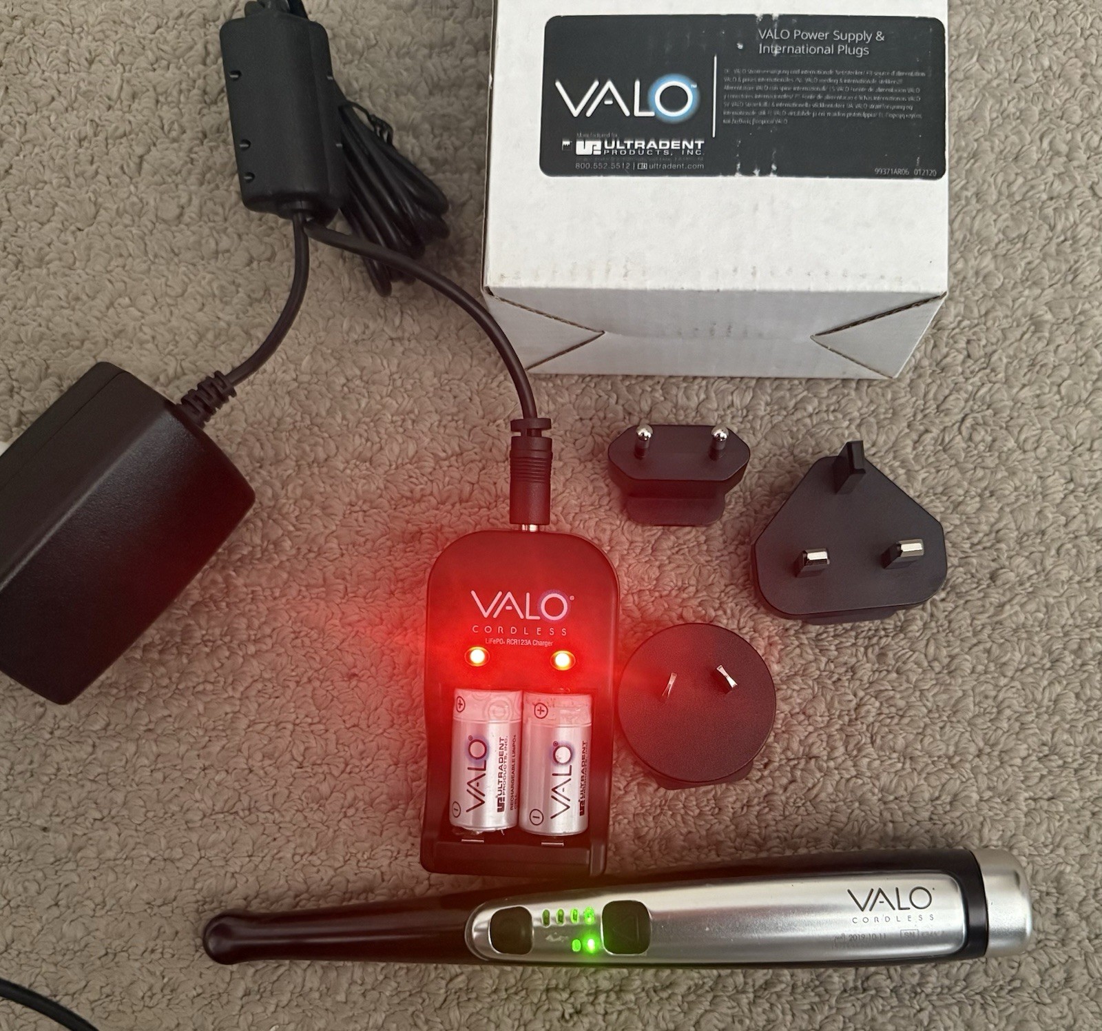 Ultradent VALO Cordless 2019 Dental LED Curing Light – Black