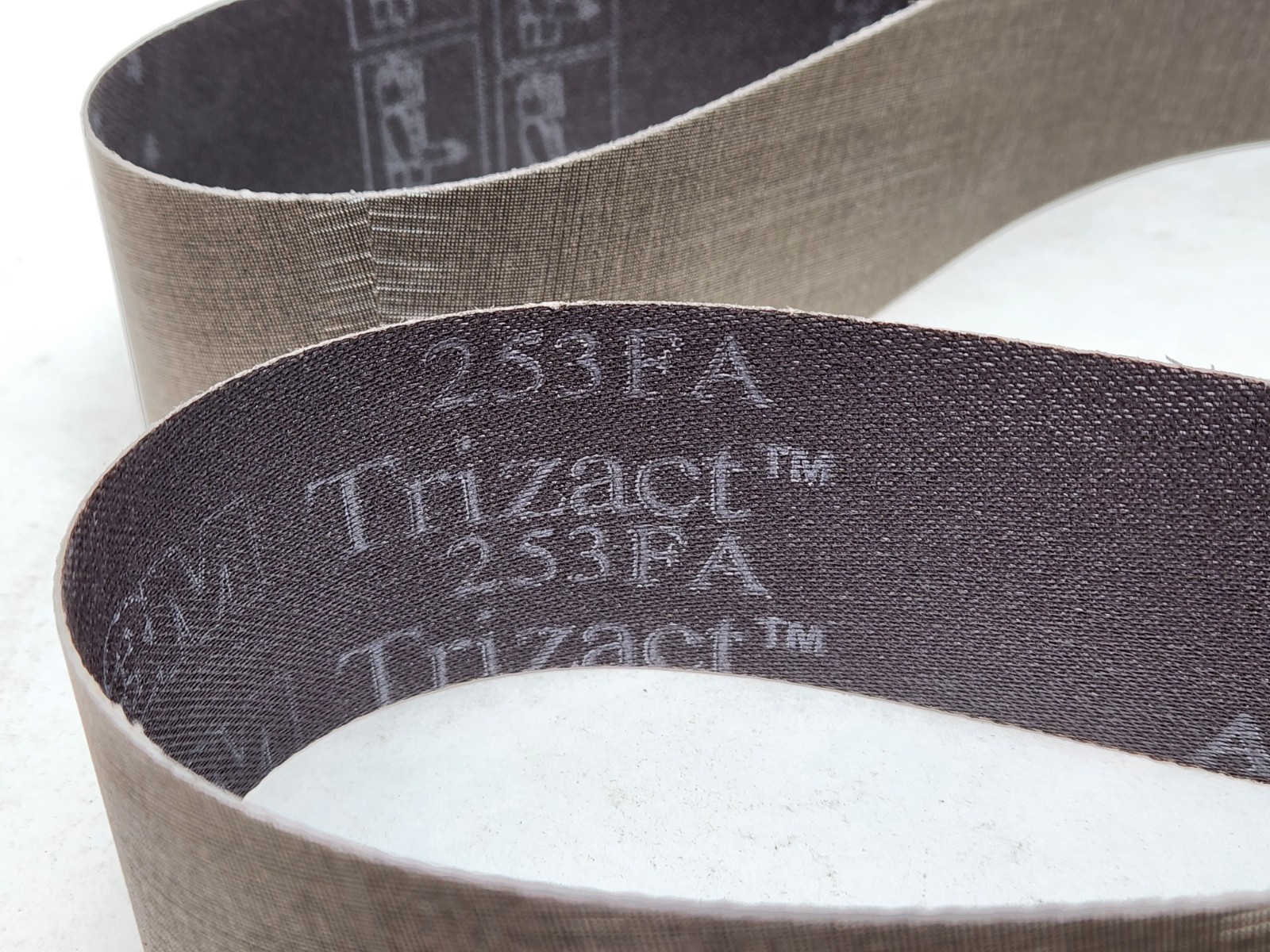 10 Belts – 3M 253FA Trizact Sanding Cloth Belts Grade A80 Grit, 2″ x 60″ Inch