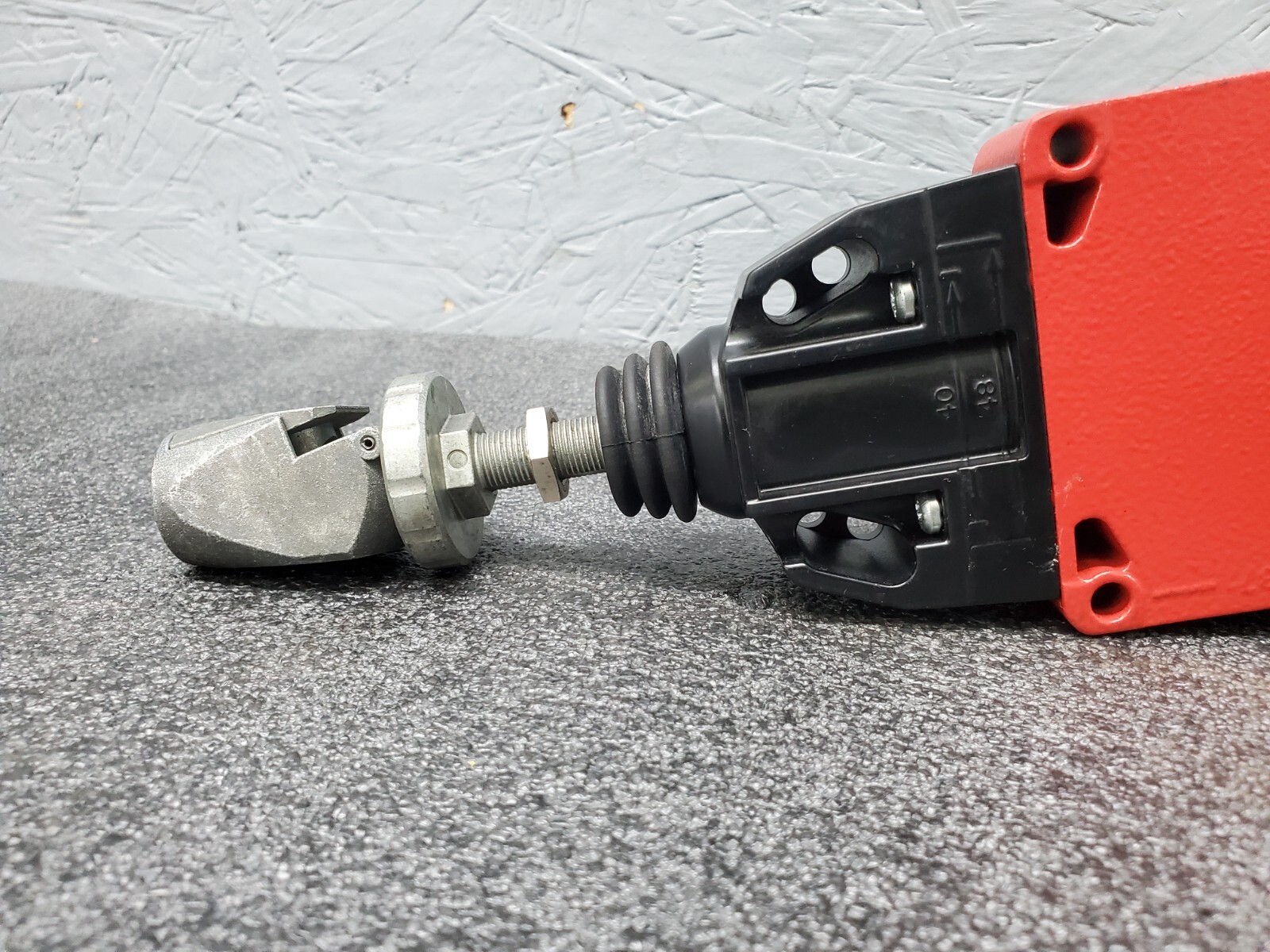 BANNER ENGINEERING RP-RM83F-38LTE Cable Pull Switch