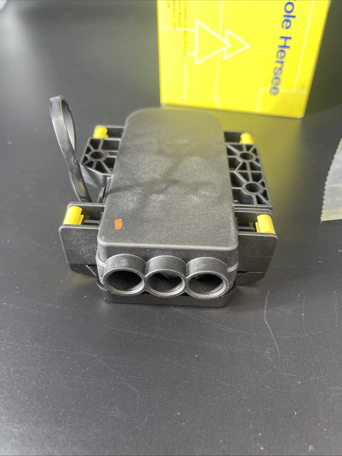Littelfuse 04980933.X 3 Way Sealed Midi Holder(EBLO2)