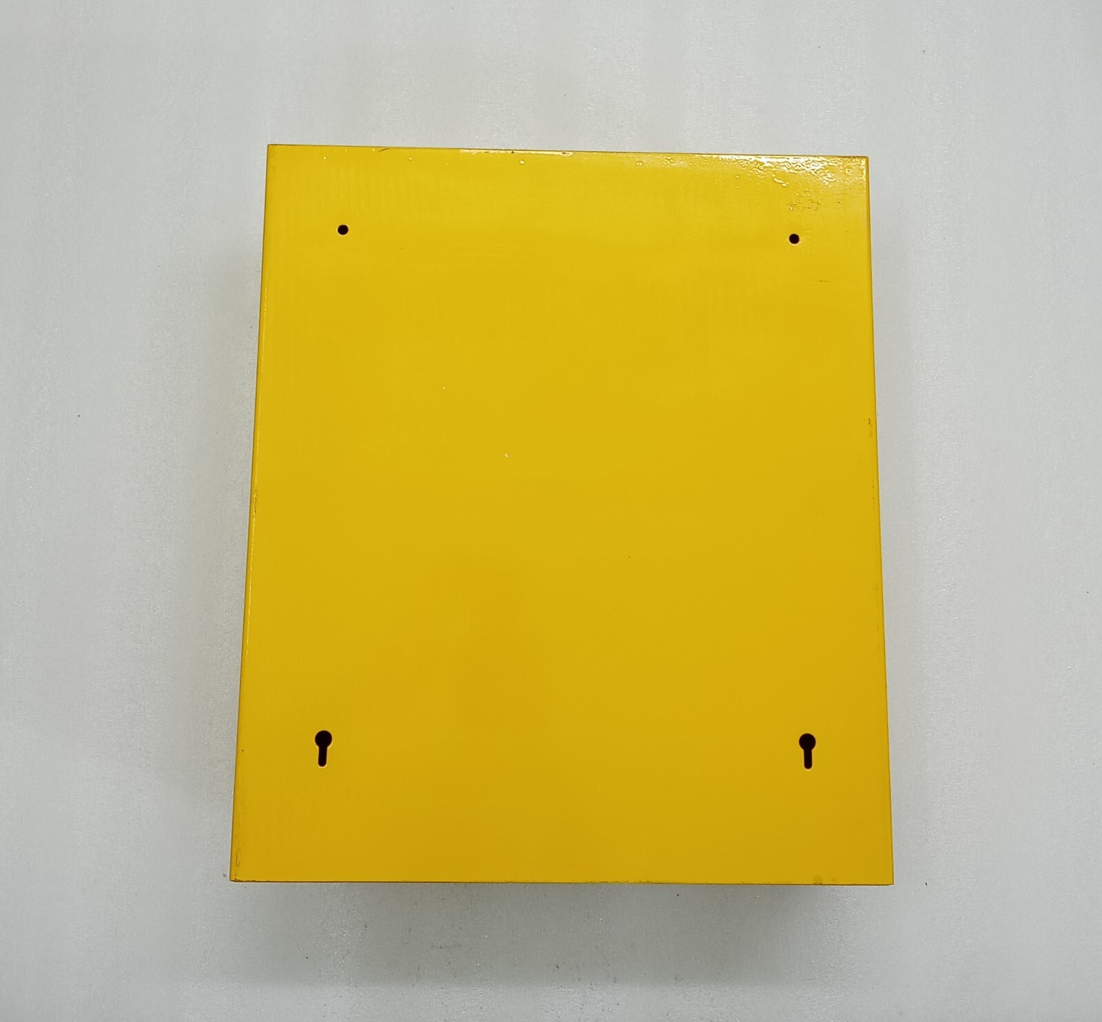 TAJLOTO SAFETY LOCKOUT / TAGOUT STATION (ACCESSORIES AS SHOWN IN PICS)