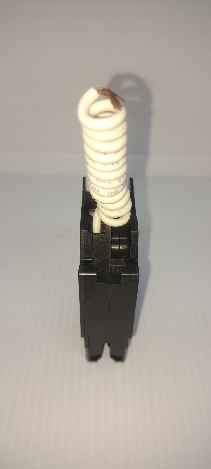 Eaton BRCAF115 15 Amp 1 Pole 120V Combination AFCI Circuit Breaker Flaw