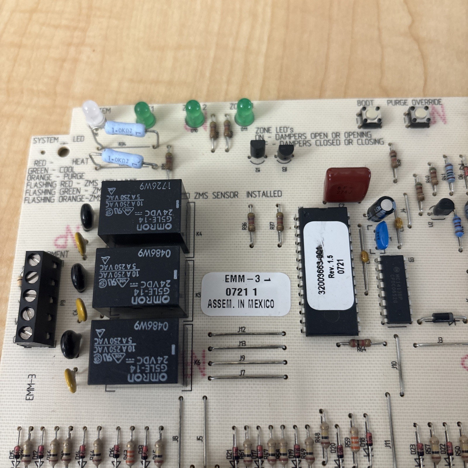 Honeywell 32003663-001 Electronic MiniZone 3-Zone Control Circuit Board EMM-3