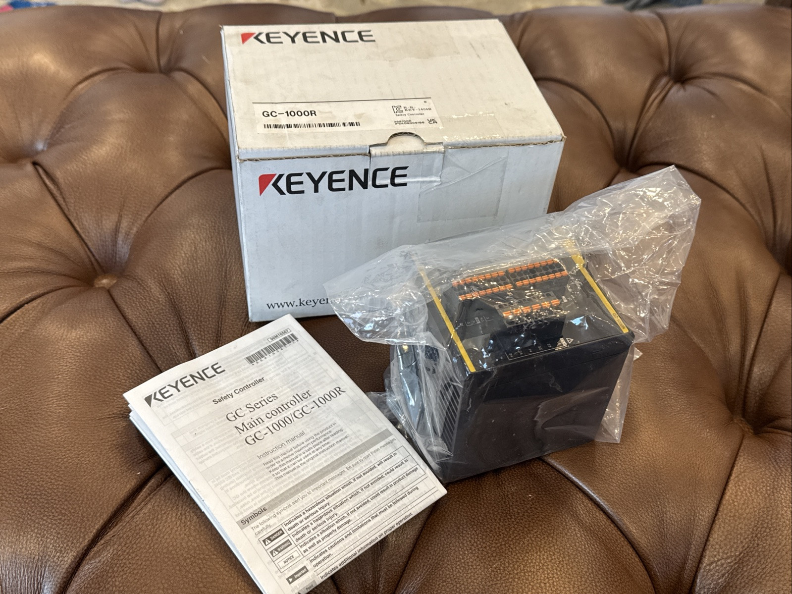 NEW SURPLUS Keyence GC-1000R Main Safety Controller FAST SAME DAY SHIPPING