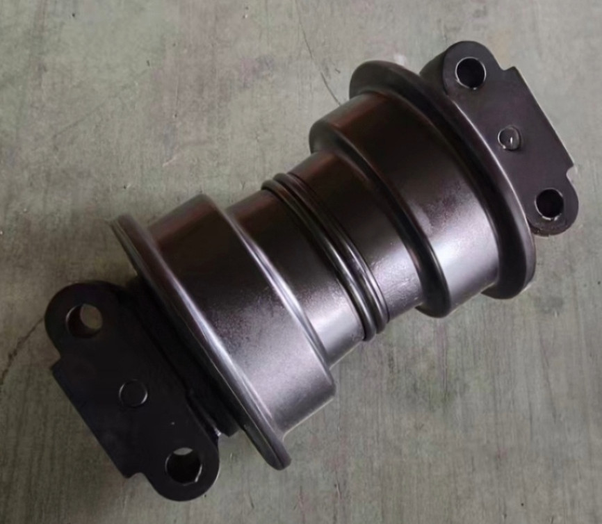 KM1429 – Bottom Roller – Fits Komatsu PC250-6, PC250LC-6, PC290LC-7, PC300-5