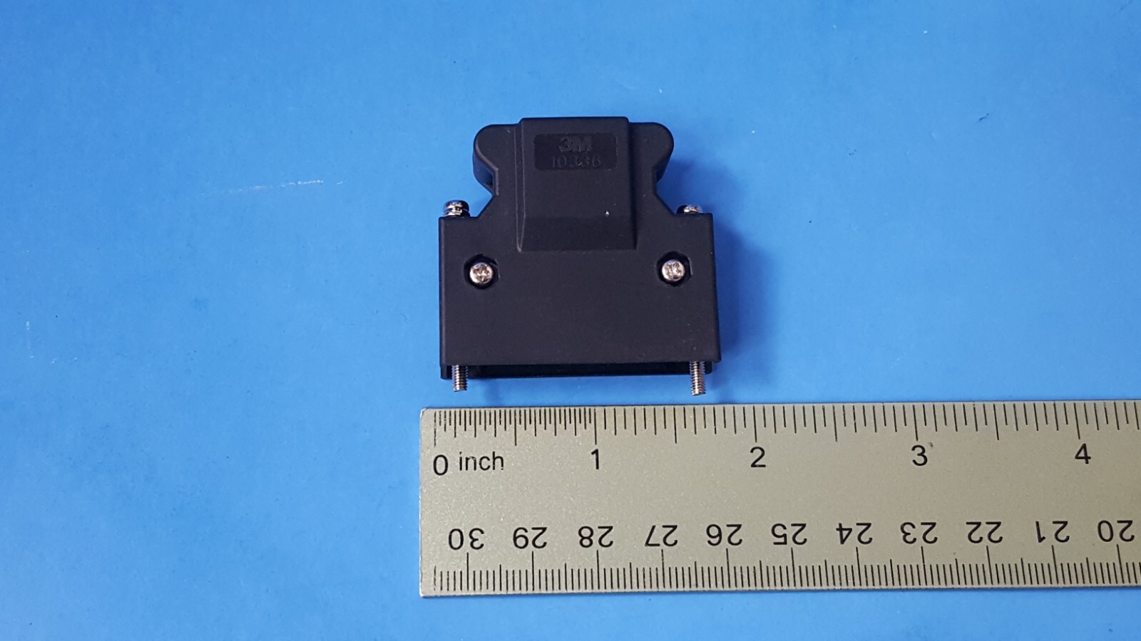 2pcs-Backshell Connector, 10336-52A0-008, 3M, 36 Position Two Piece (shell only)