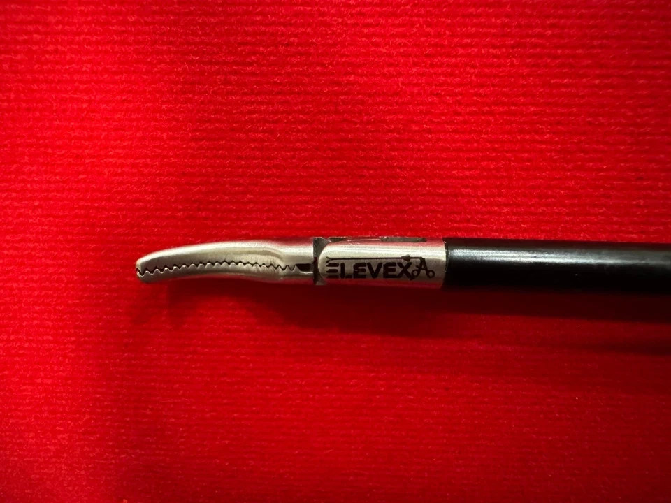 NEW Laparoscopic Maryland Grasper 5mm 45cm Maryland Dissecting Grasper Forceps