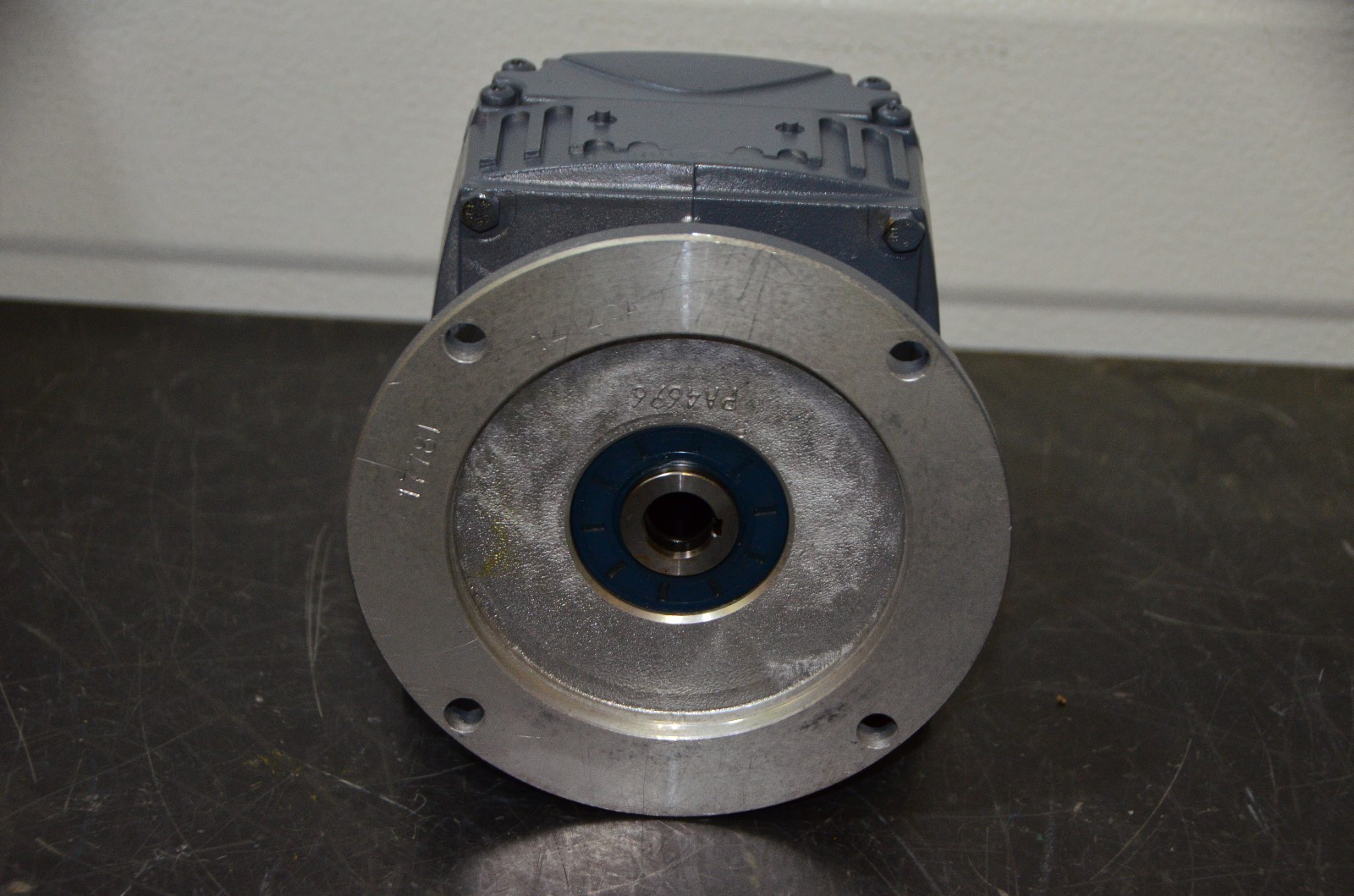 Boston Gear 28169 F612C-8-B5 Speed Reducer 8:1 Ratio 1750 RPM 2.69 IN HP 762 LB