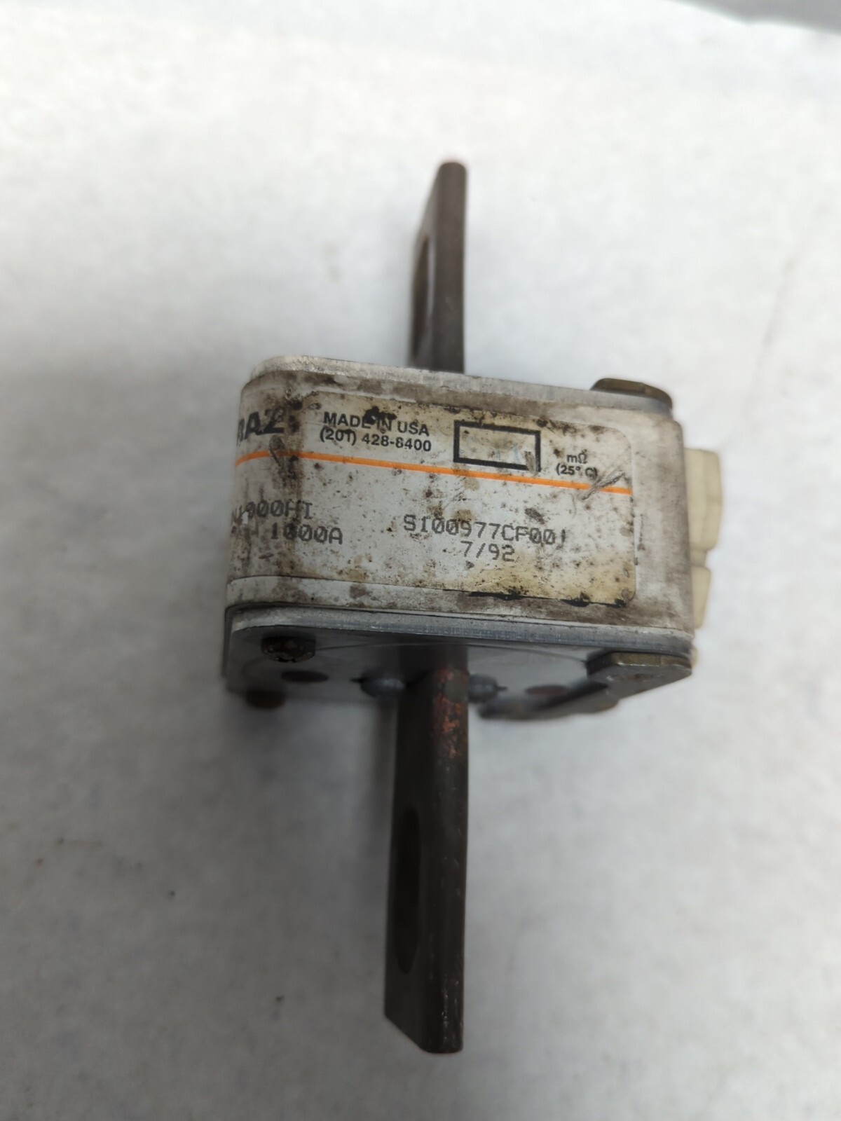 FERRAZ SHAWMUT,S100977CF001,FUSE 1000 AMP 600V PRE-OWNED