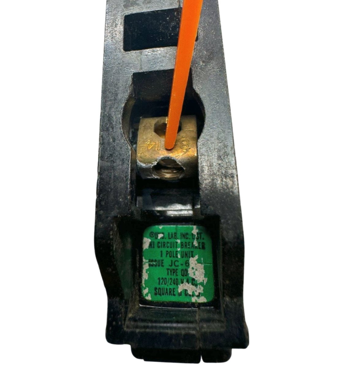 Square D QO115 Circuit Breaker, 1-Pole, 15A, 120/240V **Please Read**