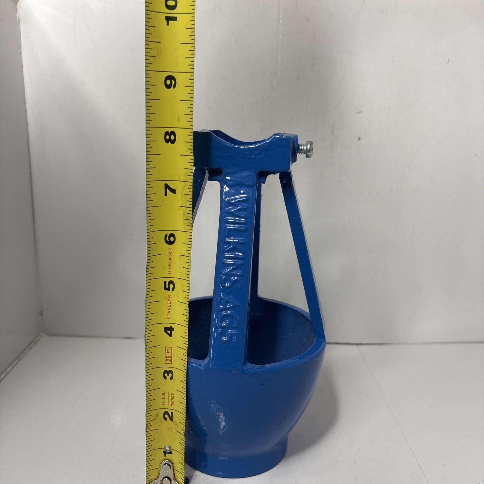 Zurn Wilkins AG-5 Blue Air Gap Regulator 975 Backflow Preventers – New Open Box