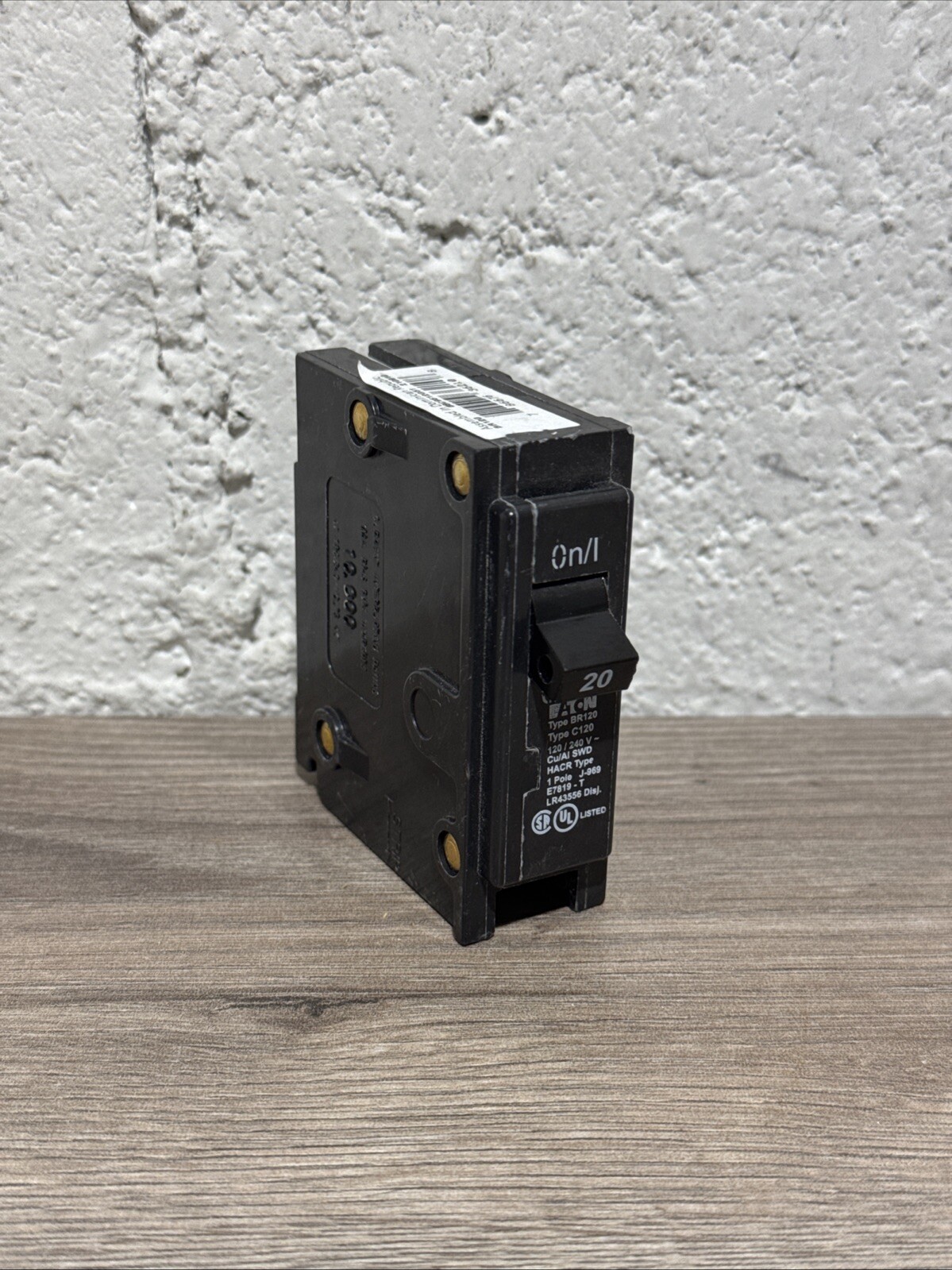 Eaton BR120 Thermal Magnetic Circuit Breaker – Black TYPE C120