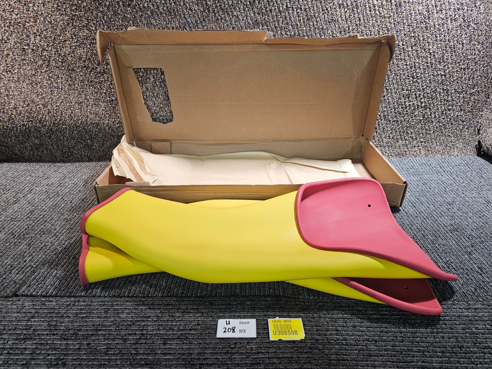 (QTY 1 PAIR)Salisbury Sleeve Dipped Class 3 Type I Red/Yellow Extra Curved Large