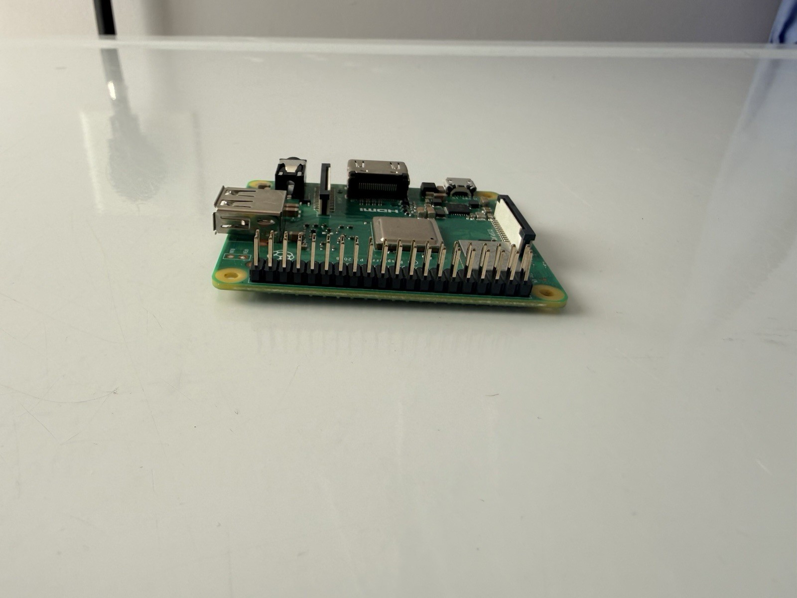 Raspberry Pi 3 Model B Single Board Computer 1GB RAM USB Ethernet HDMI