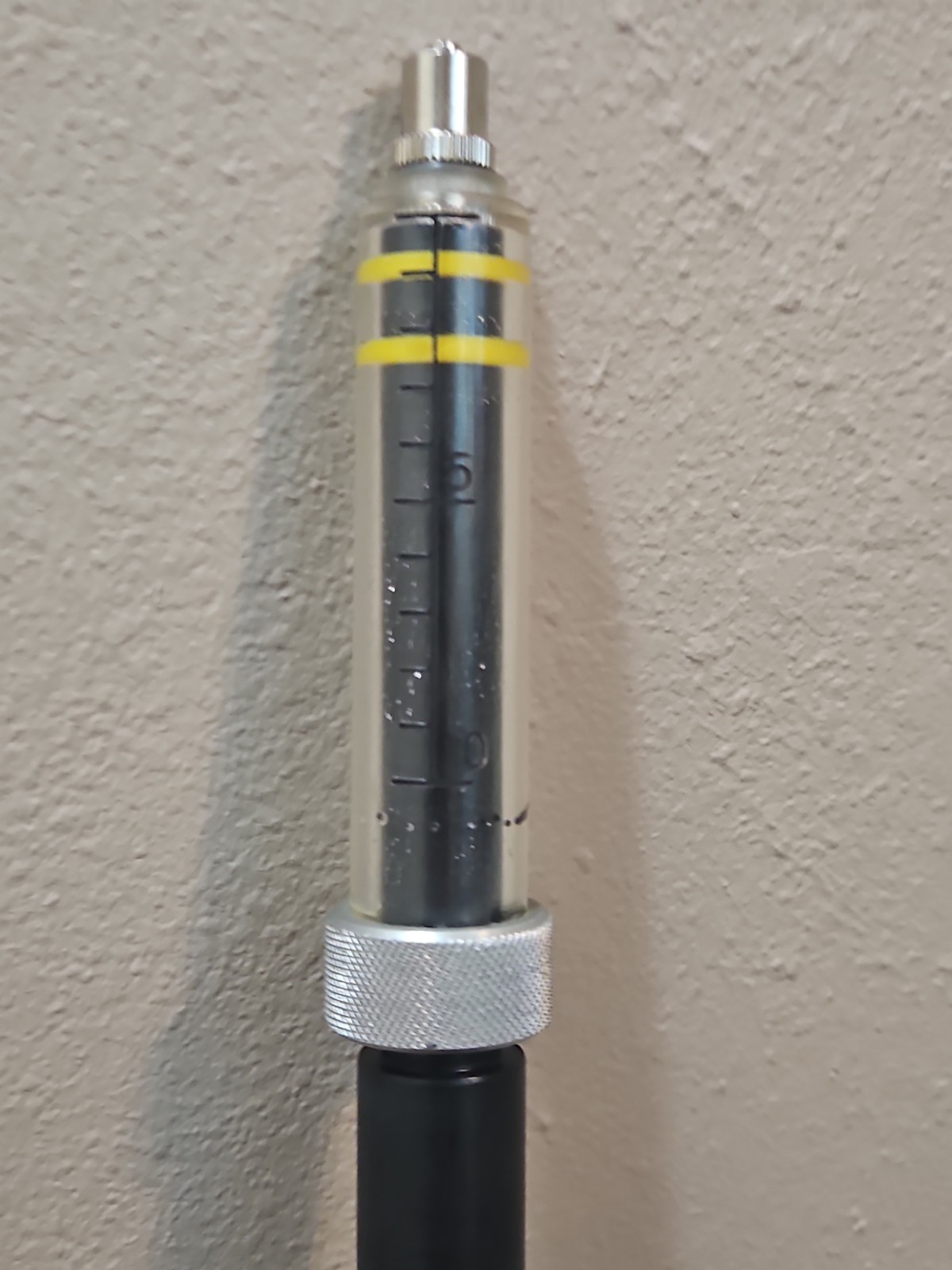 Ideal 42″ Safe-T Flex Pole Syringe 10cc Cattle Swine Sheep Large Small Animals