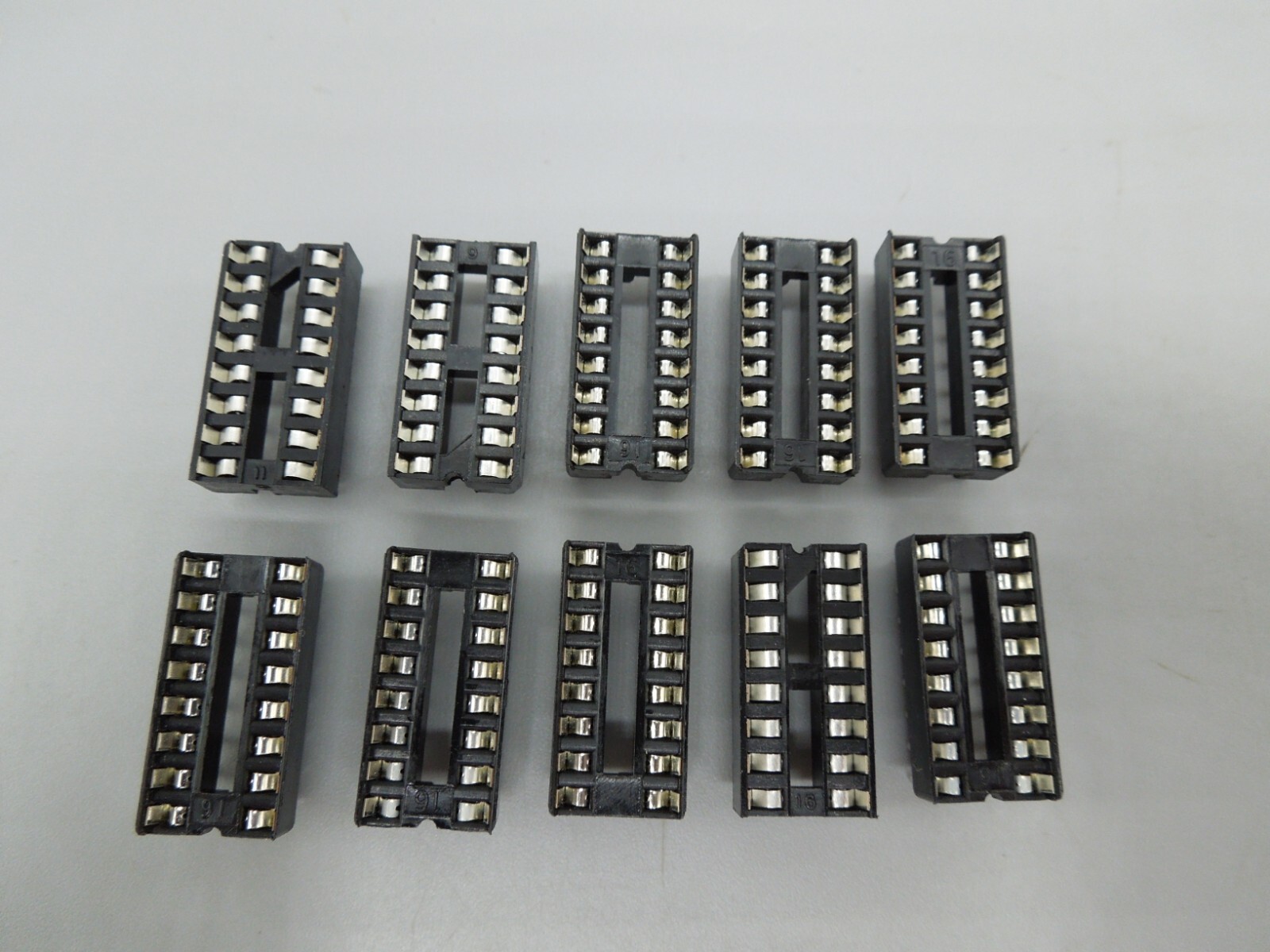 16 pin DIP IC Sockets Adaptor Solder Type Socket – US Seller (QTY 10)