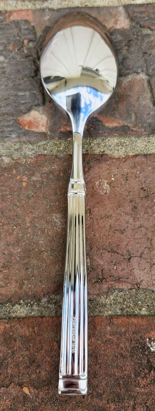 12 Pc Fortessa Doria 7.1″ 18/10 Stainless Steel Extra Heavy Weight Oval Spoons