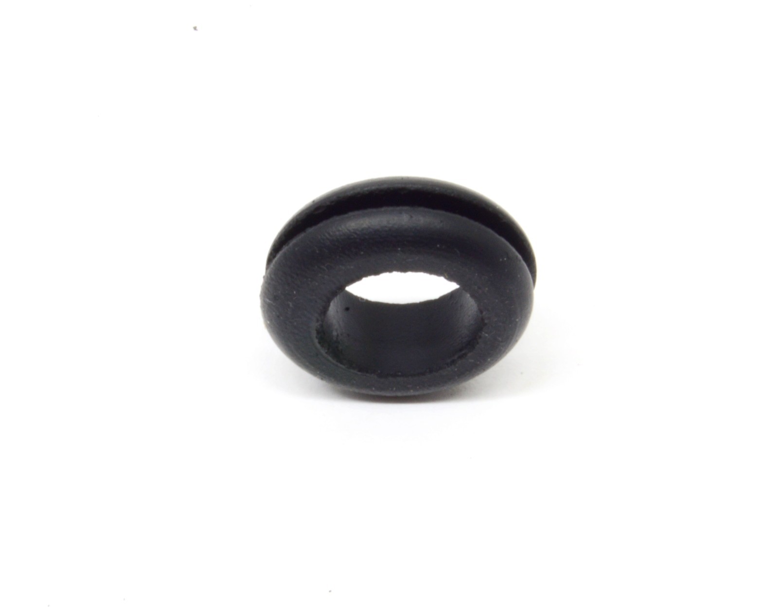 Rubber Grommet to fit 1/2″ Hole in 1/16″ Thick Panel – 13/32″ Inner Diameter