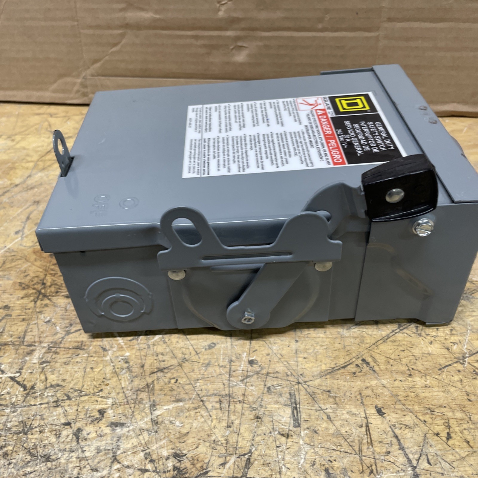 Square D D221NRB General Duty Safety Switch 240VAC 30A