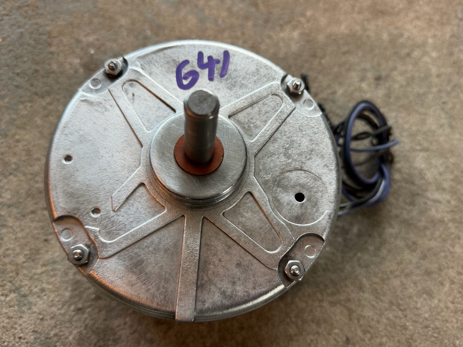 Trane MOT10514 Fan Motor 5KCP39BGY587S 1/15hp 825rpm D154455P01 Same Day Shiping