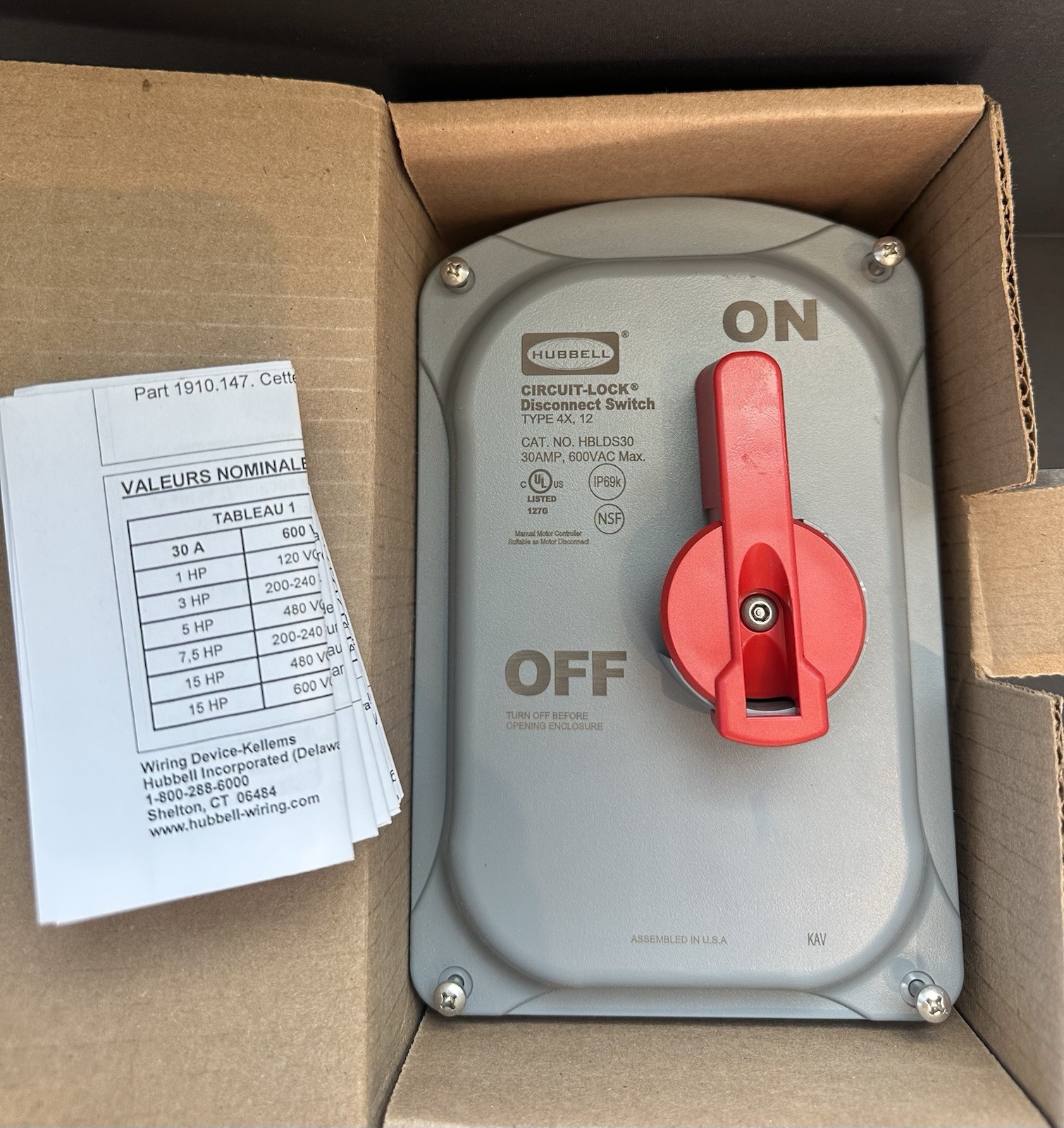 NEW Hubbell, HBLDS30, Circuit-Lock Disconnect Switch, 30A, 600VAC, 3P