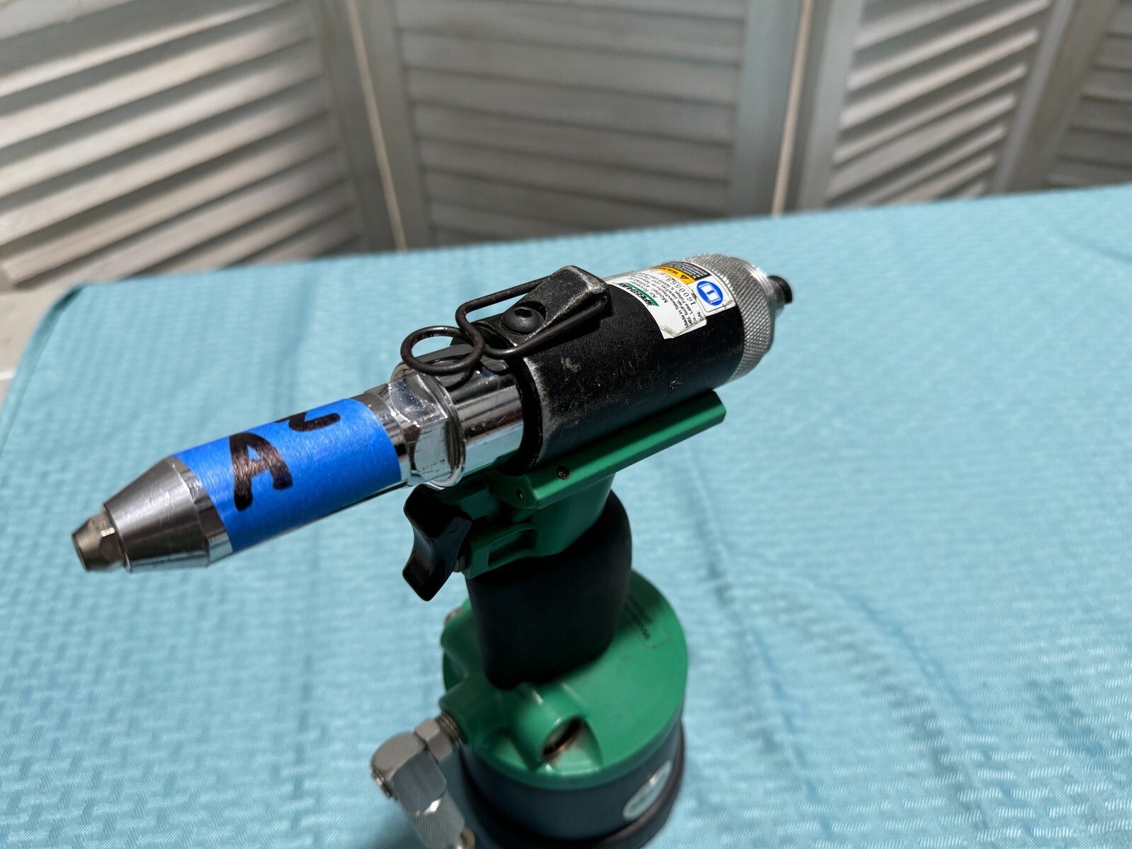 (LotA2) Used SPEEDAIRE 45RM38 Rivet Gun Tool – 90 psi