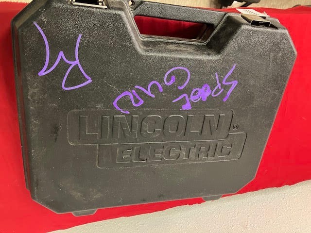Nice Lincoln Electric Magnum Pro 100SG Spool Gun
