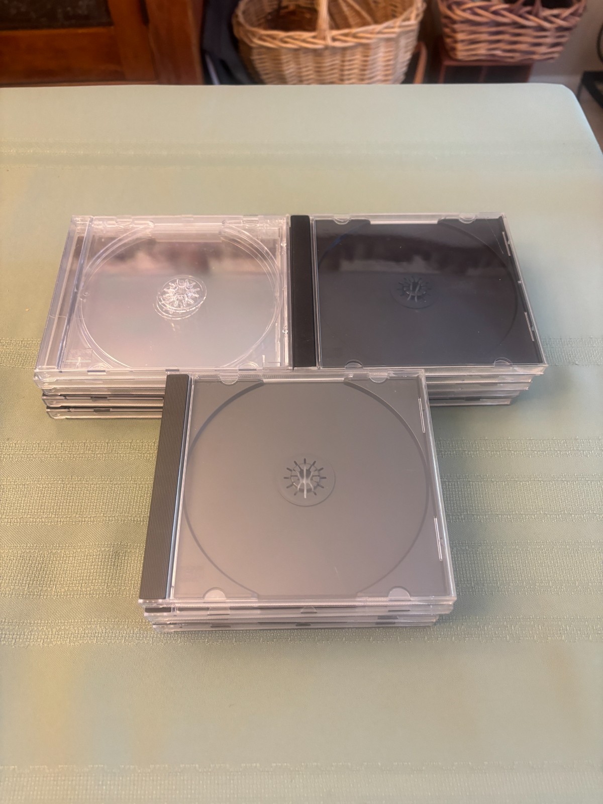 Lot of 15 CD Jewel Cases Empty Clear & Black Used Standard Size