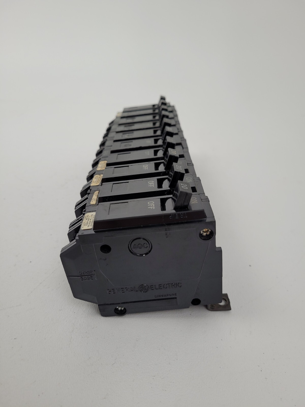 Lot of 10 – THQB1120 GE 20 Amp 240 Volt Circuit Breaker – Next Day Option