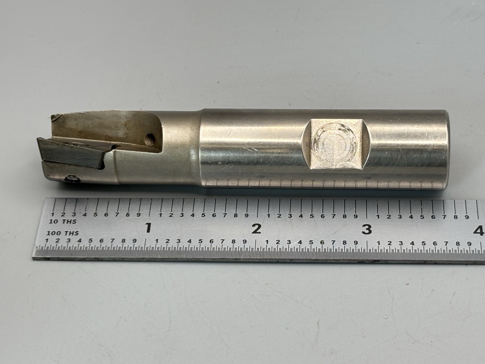 Ingersoll 12J1B-0784R01 3/4″ Indexable End Mill 3-3/4″ OAL Uses APKT 1604 Insert