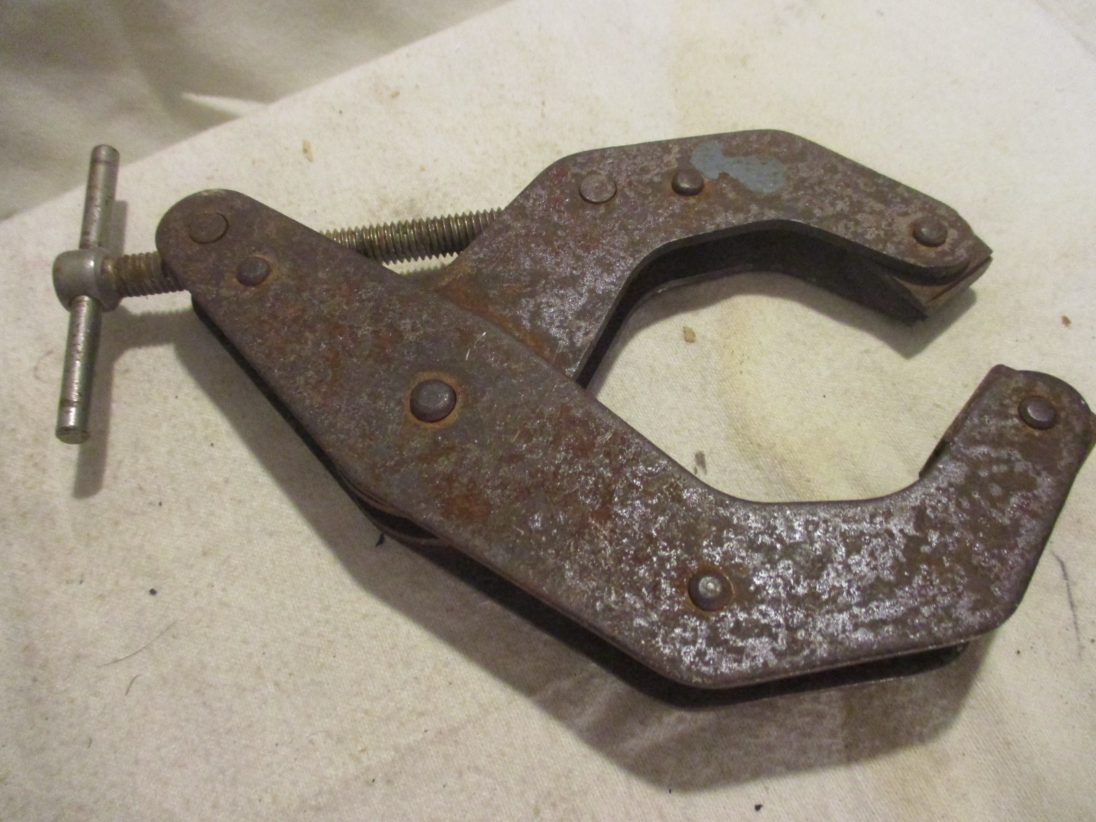 Kant-Twist 4.5″ Deep C-Clamp 415 Welding Clamps 4-1/2