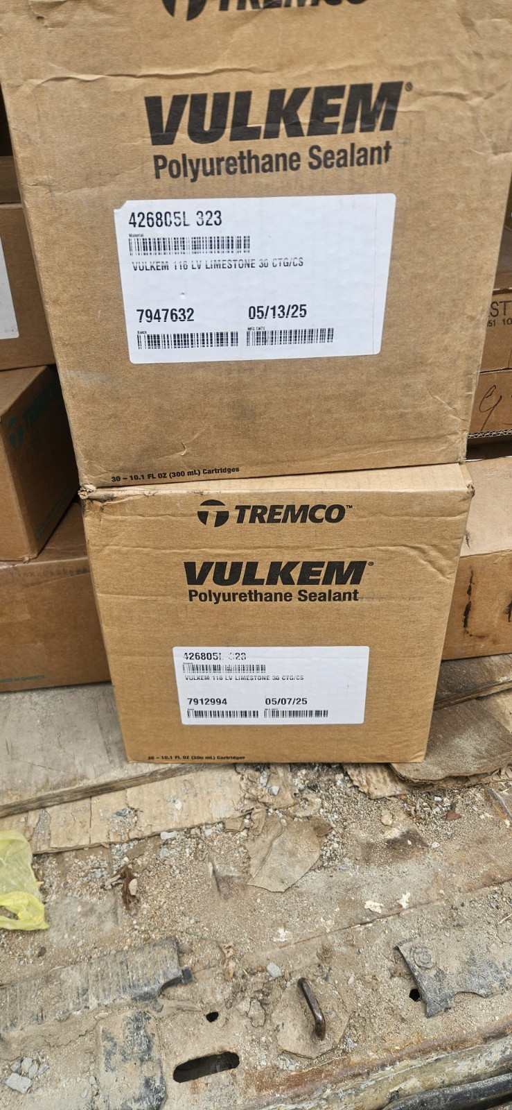 TREMCO VULKEM 116 Limestone POLYURETHANE SEALANT, CASE OF 30 CARTRIDGE