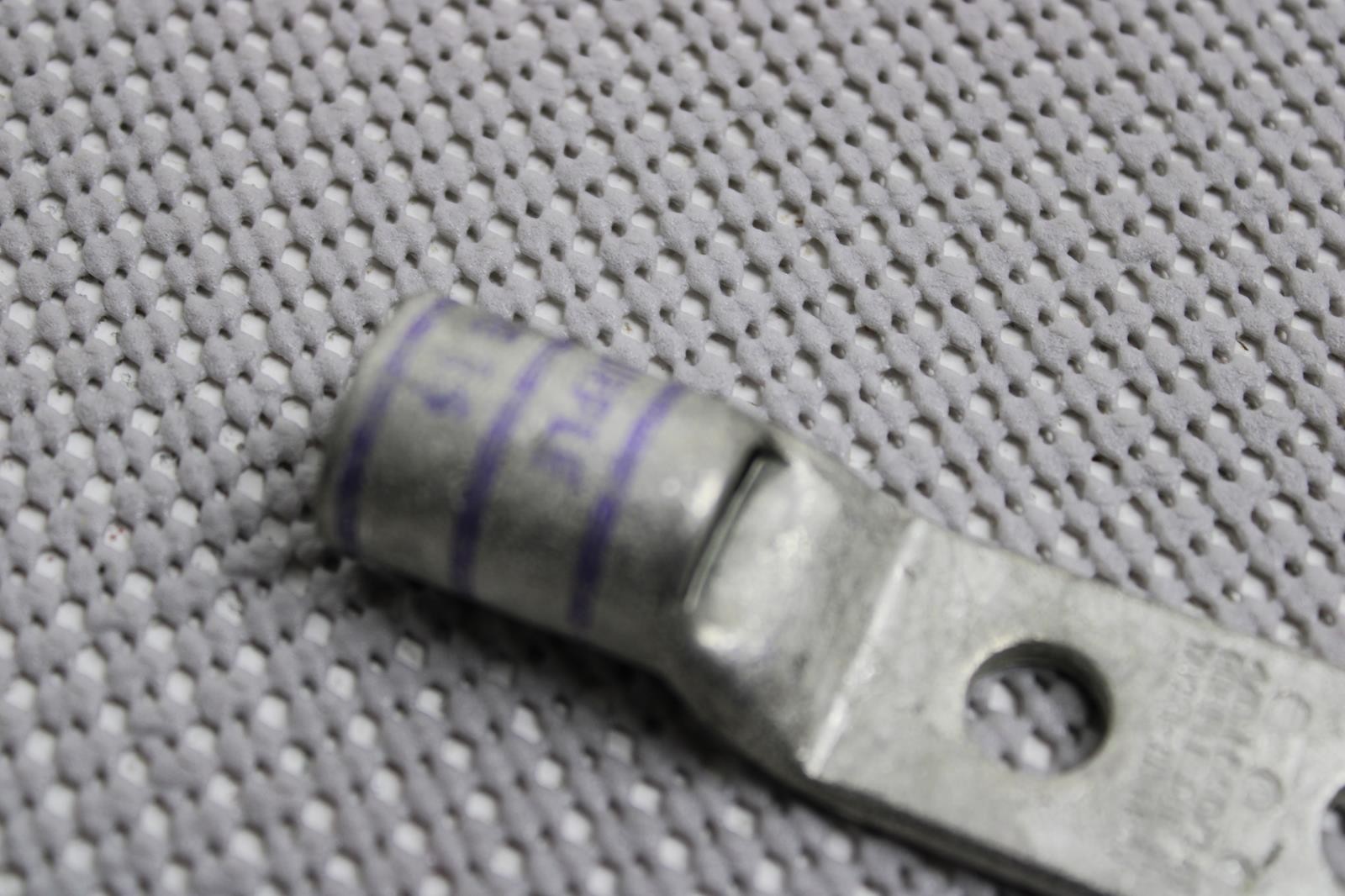 Burndy YAV28L2NT38-FX 4/0 Purple Die 15 Two Hole Compression Lug