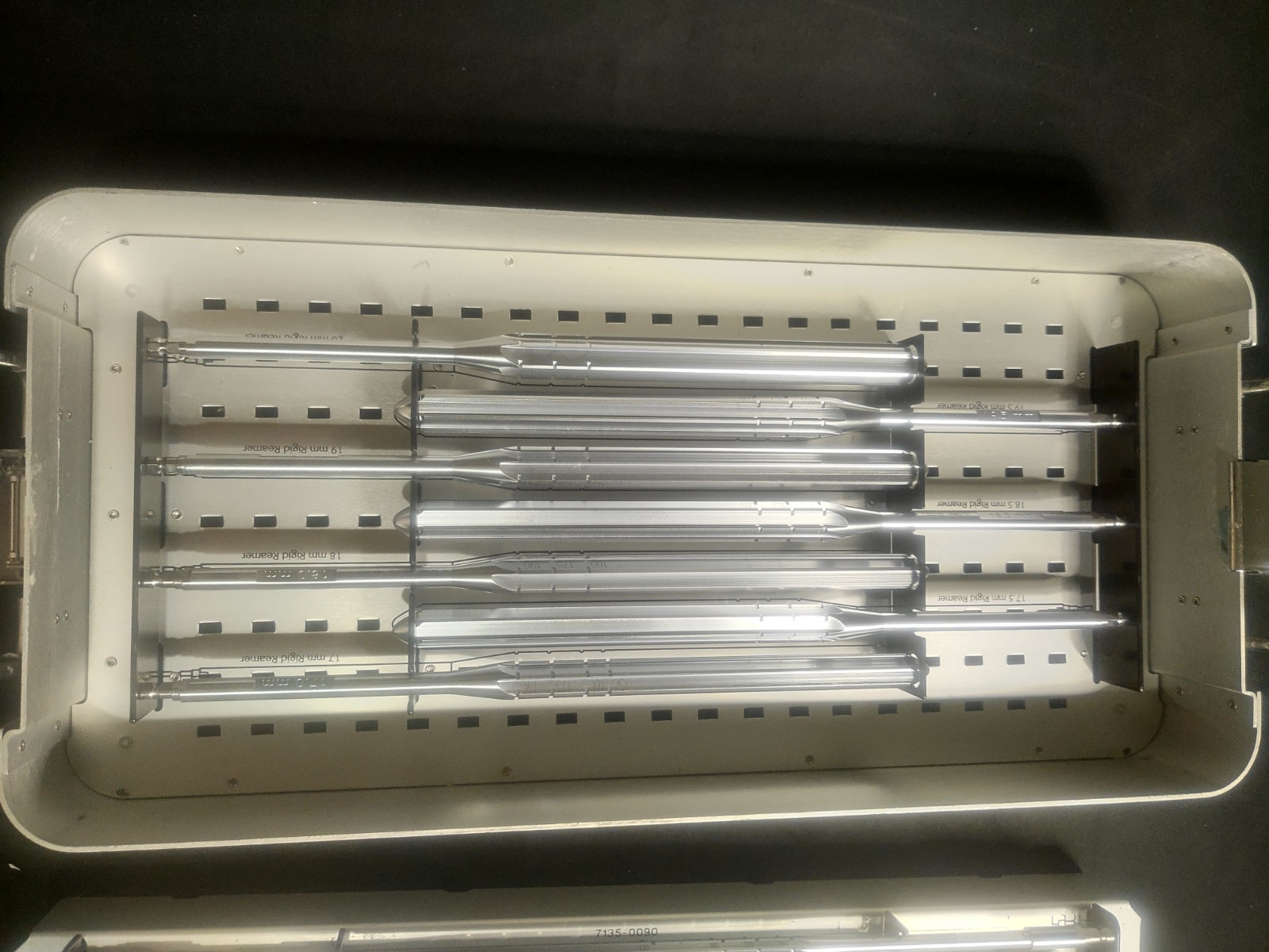 S&N Echelon Rigid Reamer Set Tray 7136-6002 Hip System Used *READ DESCRIPTION*