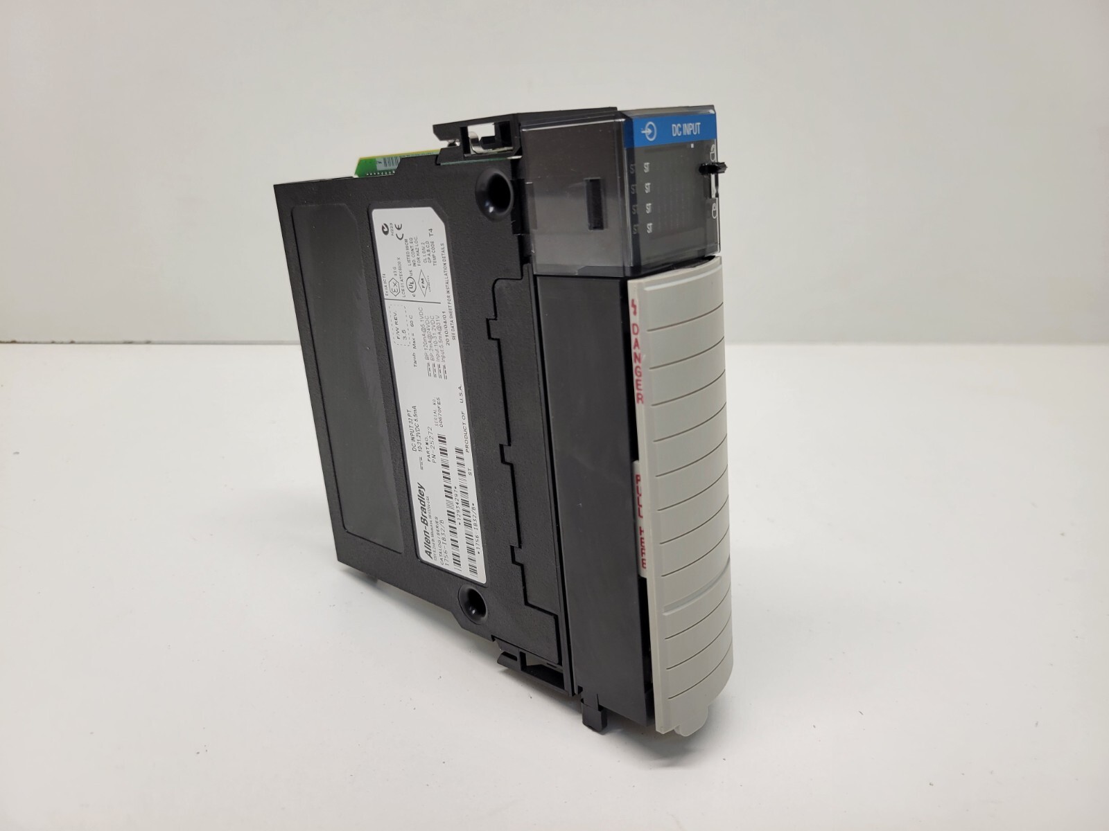 GOOD USED! ALLEN-BRADLEY DC 32PT INPUT MODULE 1756-IB32