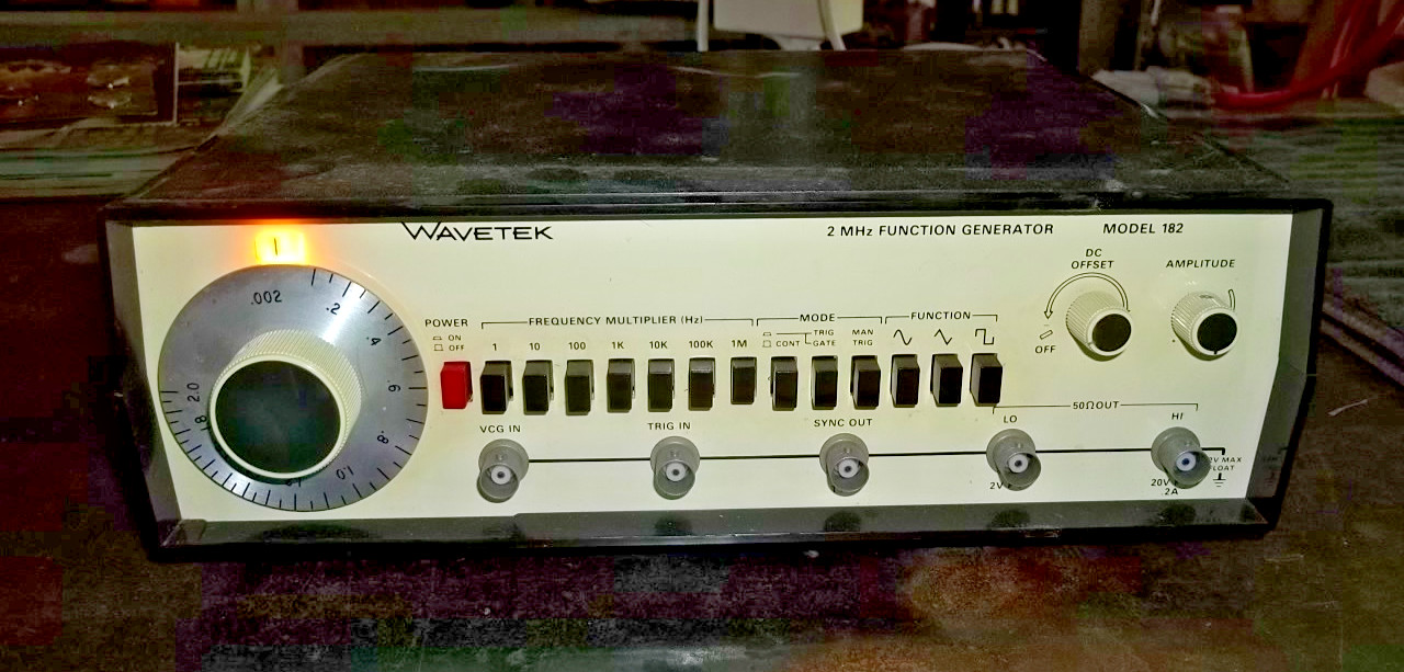 1979 Wavetek Model 182 2 MHz Function Generator