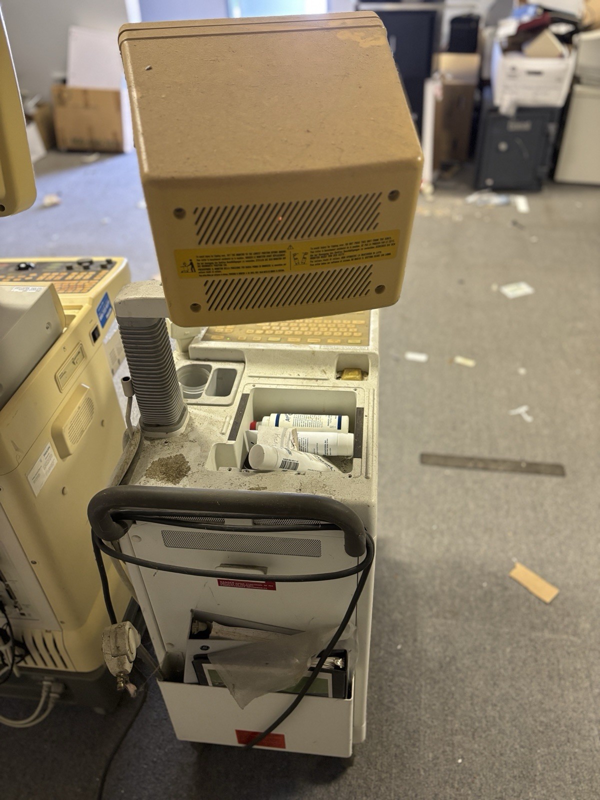 GE RT3200 Advantage II Ultrasound Machine