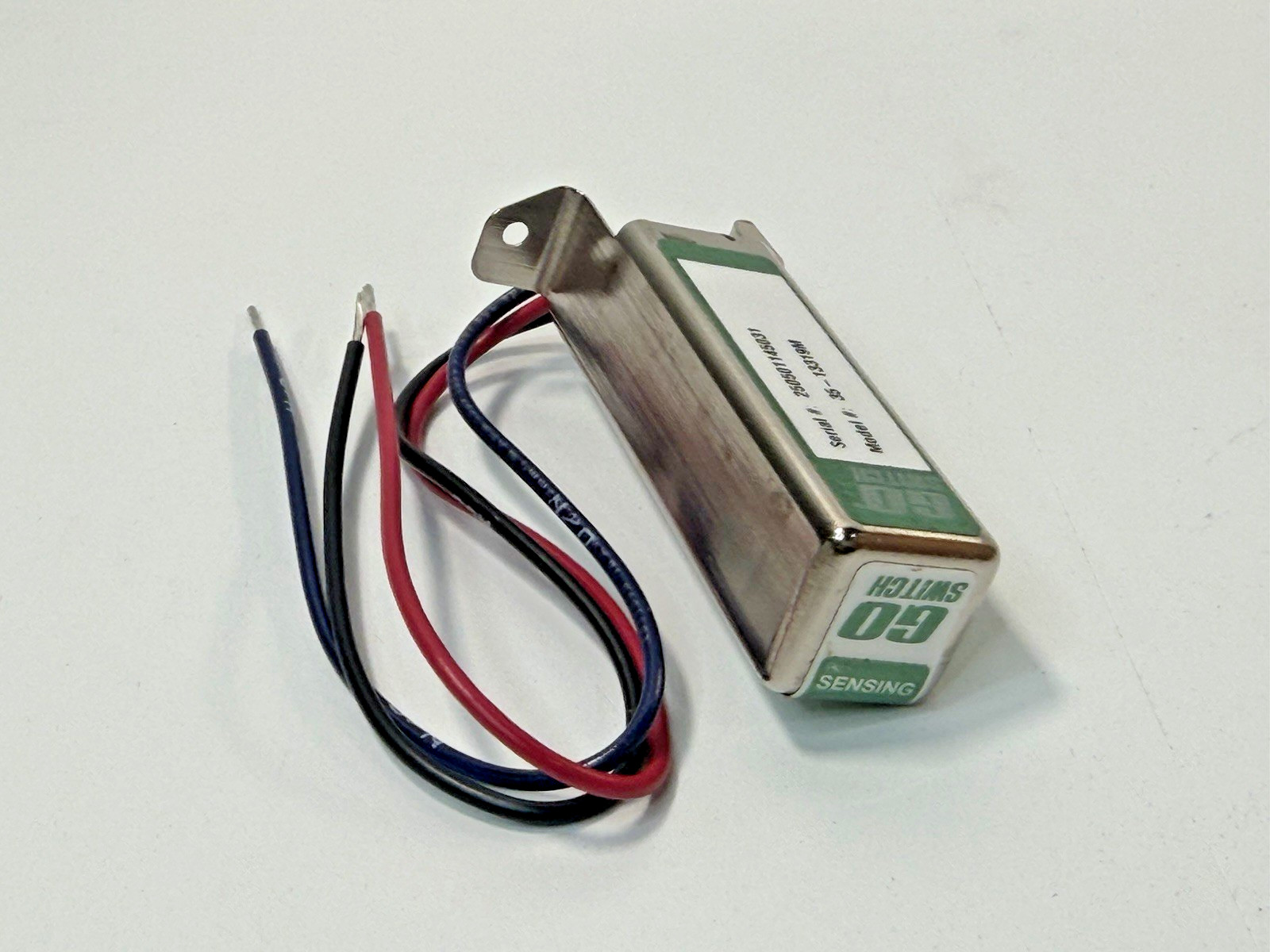 NEW TopWorx GO Switch 35-13319M Proximity Limit Switch Emerson SPDT 4A 120VAC