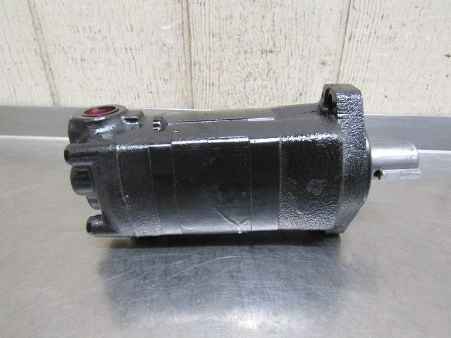 OEM Eaton Char-Lynn 104-1067-006 Hydraulic Motor 18.7 cu.in