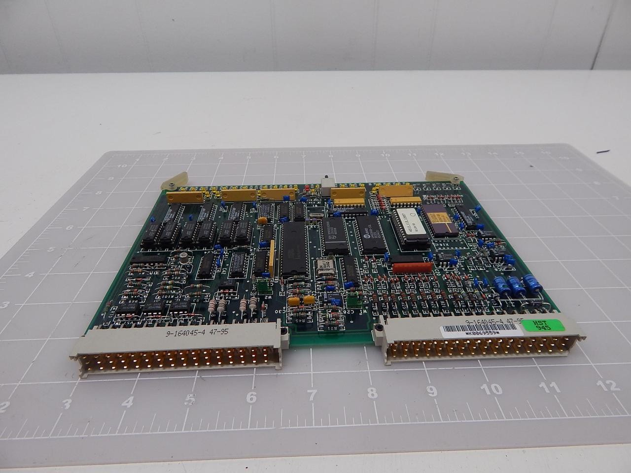 4512 207 78306 CIRCUIT BOARD T89935