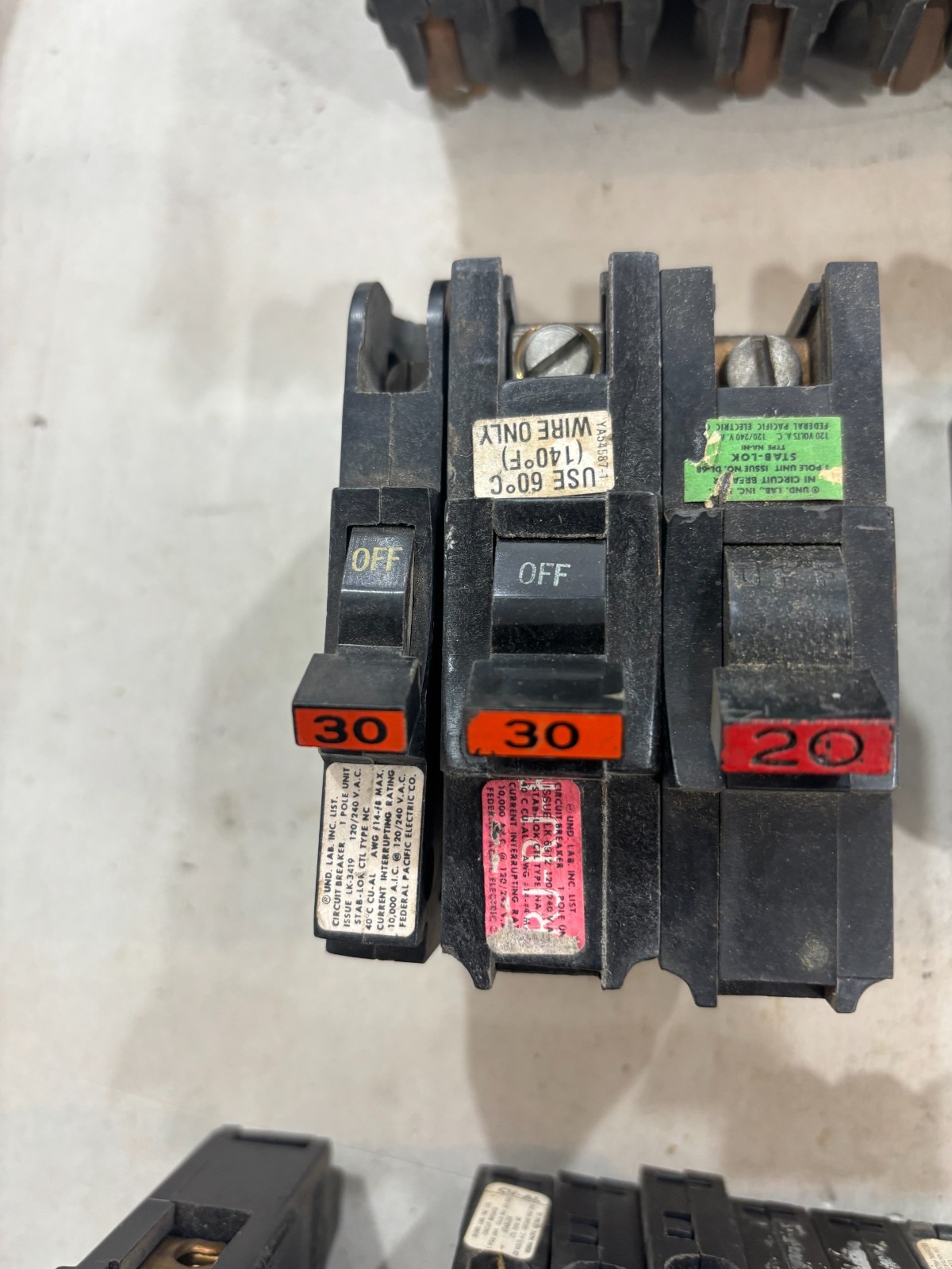 Lot of 40 – Federal Pacific/ American Stab-Lok Breakers